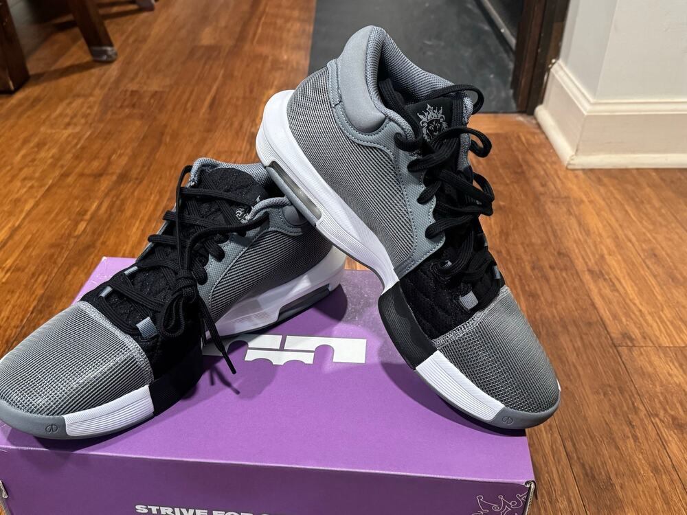 Nike LeBron Witness VIII “Cool Grey/Black” – Men’s Size 12 – New in Box